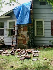 chimney destroyed by Fort Payne earthquake